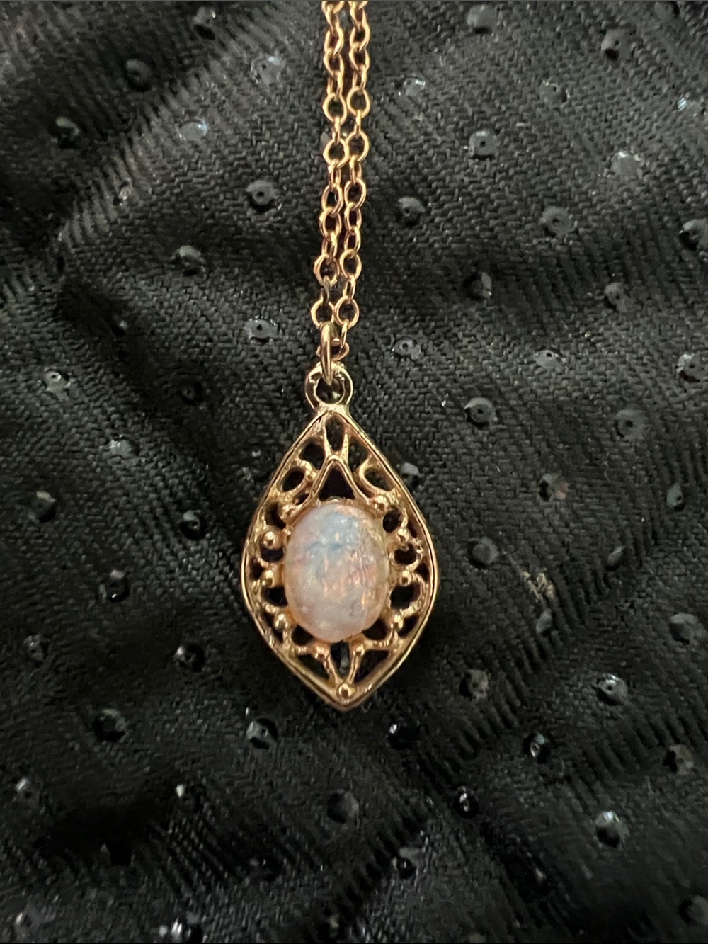 Vintage Signed Mid-Century Gold Tone Filigree Marquise Opal Pendant Necklace